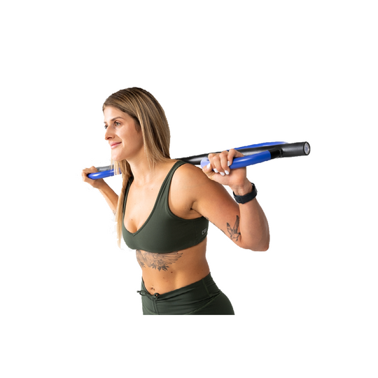 Women holding a butterfly barbell across her shoulders.